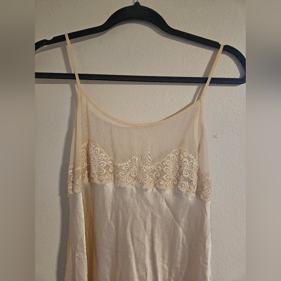 Vintage Valentino Intimo Sleepwear - Picture 2 of 7